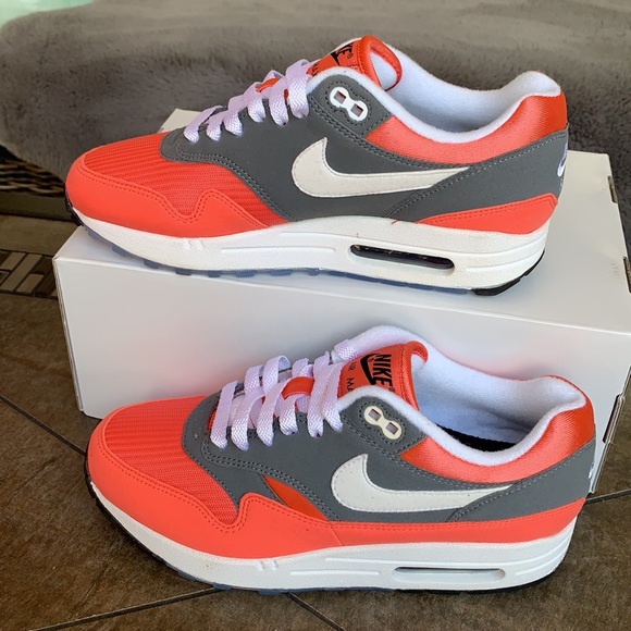 Nike Shoes - NIKE ID CUSTOM AIR MAX 1 WMNS